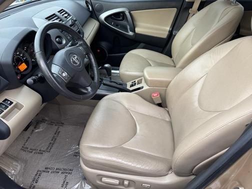 2009 Toyota RAV4 Limited