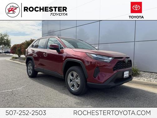 2025 Toyota RAV4 Hybrid XLE