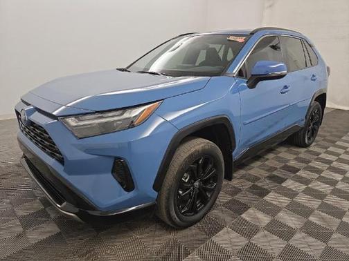 2024 Toyota RAV4 Hybrid SE