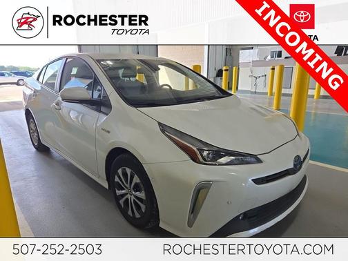 2021 Toyota Prius LE