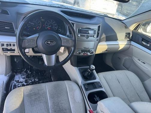 2011 Subaru Outback 2.5 i Premium