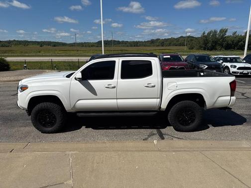 2023 Toyota Tacoma SR