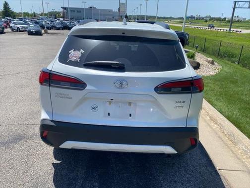 2023 Toyota Corolla Cross XLE