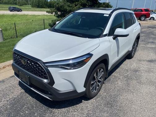 2023 Toyota Corolla Cross XLE