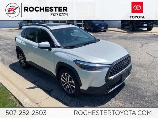 2023 Toyota Corolla Cross XLE
