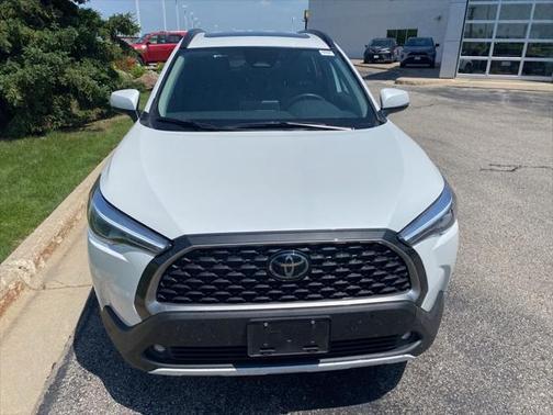2023 Toyota Corolla Cross XLE