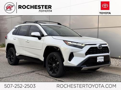 2023 Toyota RAV4 Hybrid SE
