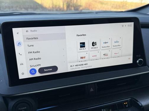 2024 Toyota Prius XLE