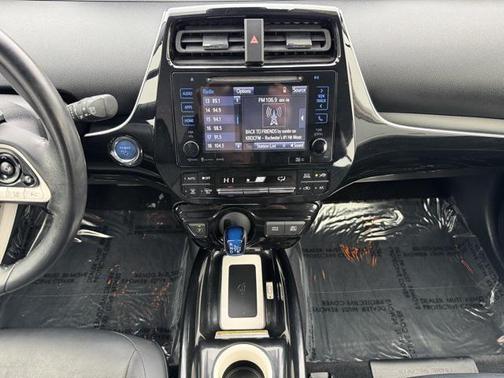 2016 Toyota Prius Three Touring