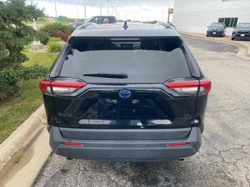 2021 Toyota RAV4 Hybrid LE