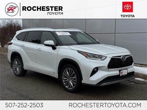 2022 Toyota Highlander Platinum