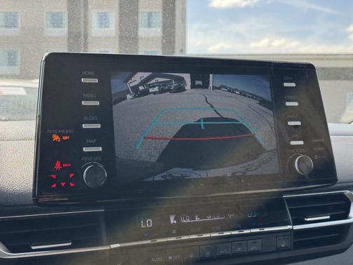 2022 Toyota Sienna XLE 7 Passenger