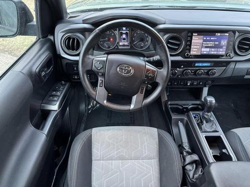 2022 Toyota Tacoma TRD Off-Road
