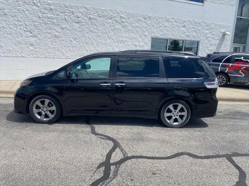 2013 Toyota Sienna SE