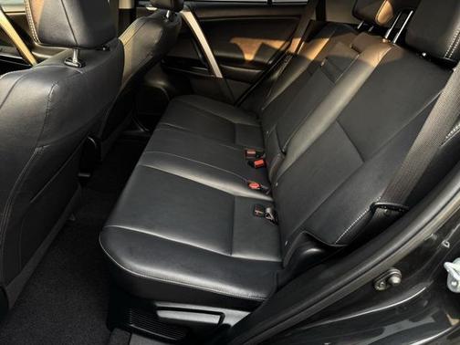 2016 Toyota RAV4 Hybrid Limited