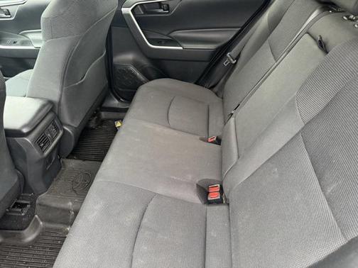 2019 Toyota RAV4 Hybrid LE