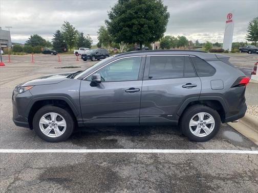 2020 Toyota RAV4 Hybrid LE