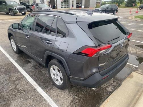 2020 Toyota RAV4 Hybrid LE