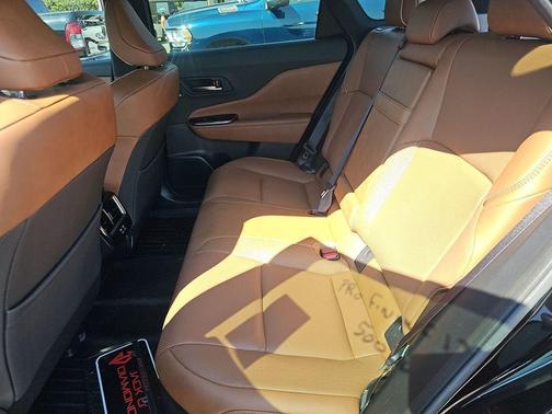 2025 Toyota Crown Signia Limited