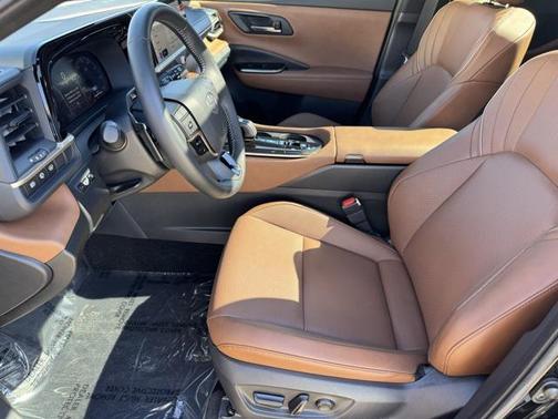 2025 Toyota Crown Signia Limited