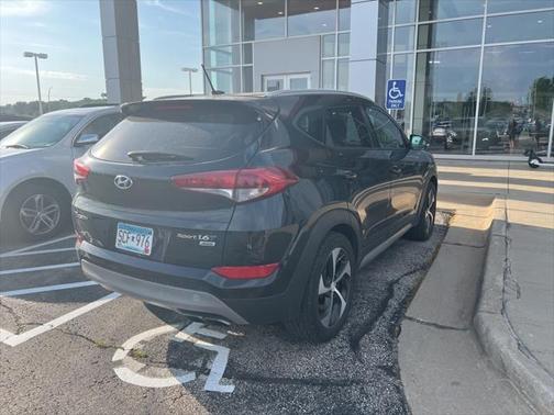 2017 Hyundai TUCSON Sport