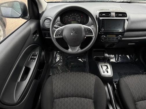 2022 Mitsubishi Mirage ES