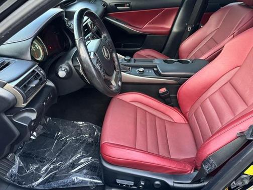 2018 Lexus IS 300 Base