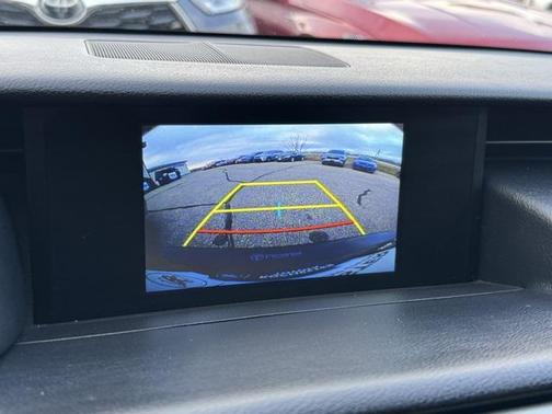 2018 Lexus IS 300 Base