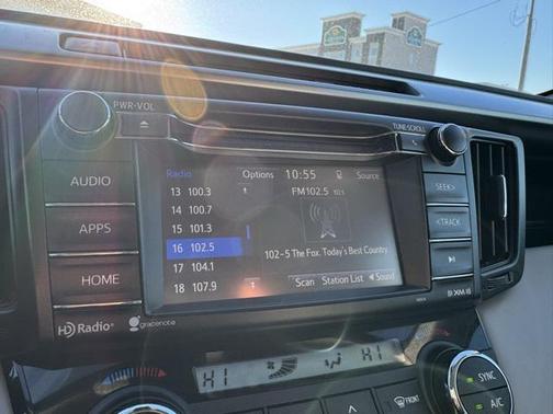 2018 Toyota RAV4 Hybrid XLE