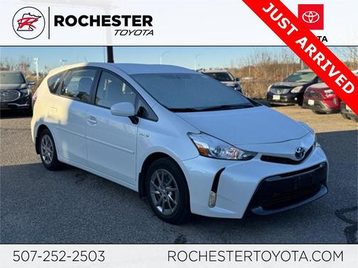 2017 Toyota Prius v Four