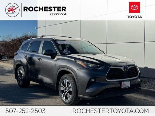 2024 Toyota Highlander Hybrid XLE