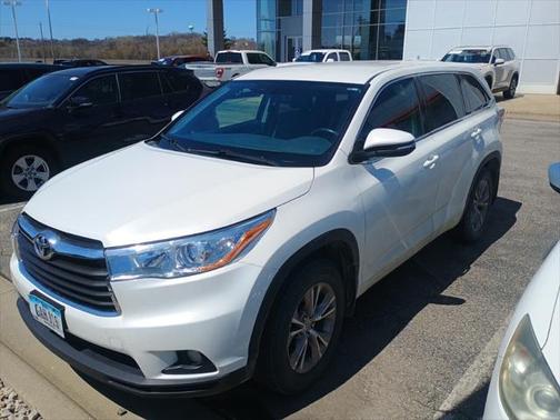 2014 Toyota Highlander LE