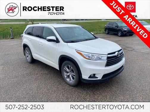 2014 Toyota Highlander LE