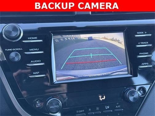 2019 Toyota Camry Hybrid LE