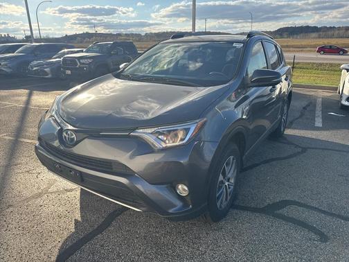 2018 Toyota RAV4 Hybrid XLE
