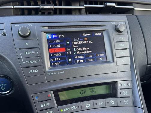 2013 Toyota Prius Three