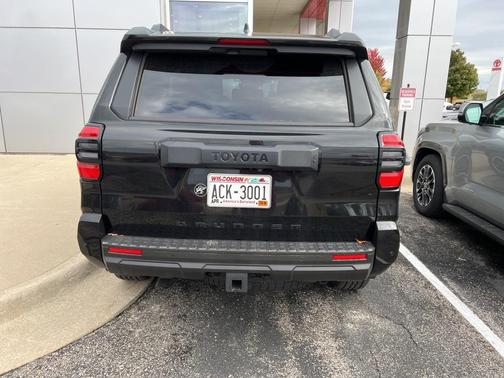 2025 Toyota 4Runner TRD Off Road Premium