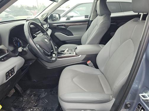 2021 Toyota Highlander Limited
