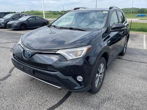 2018 Toyota RAV4 Hybrid XLE