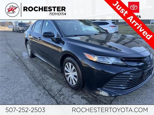 2018 Toyota Camry Hybrid LE