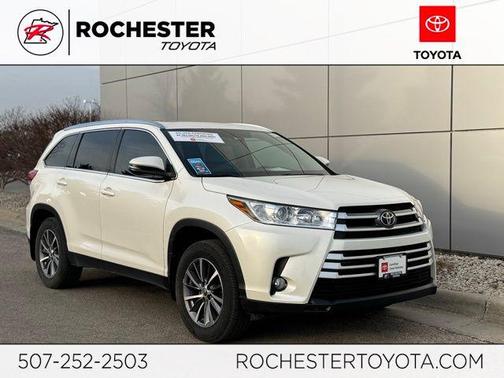 Blizzard Pearl 2019 Toyota Highlander XLE