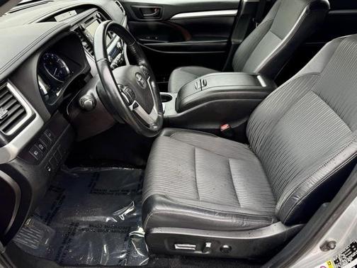 2019 Toyota Highlander LE Plus
