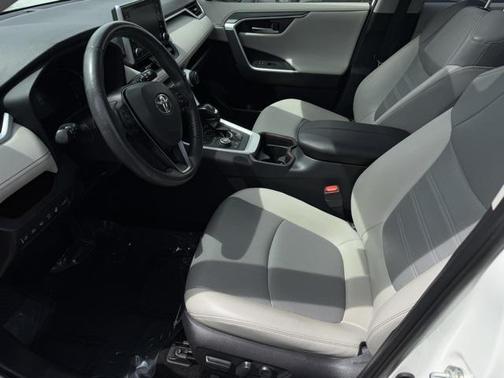 2020 Toyota RAV4 Limited