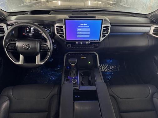 2023 Toyota Tundra Hybrid Platinum