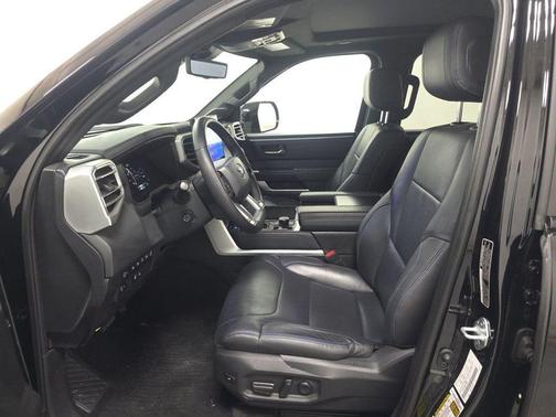 2023 Toyota Tundra Hybrid Platinum