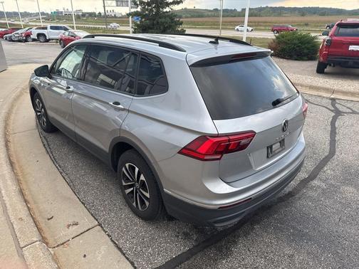 2022 Volkswagen Tiguan 2.0T S