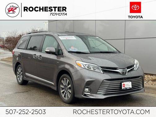 2020 Toyota Sienna Limited Premium