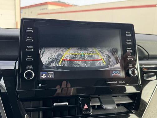 2024 Toyota Camry Hybrid SE