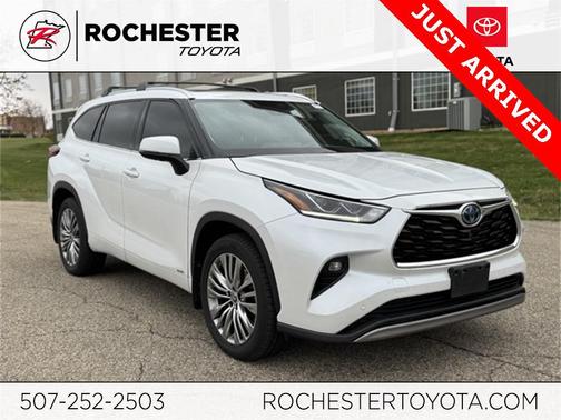 2022 Toyota Highlander Platinum