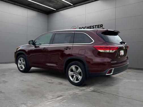 Ooh La La Rouge Mica 2018 Toyota Highlander Limited